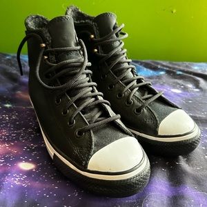 Converse all star Gore-Tex high tops M7 W9